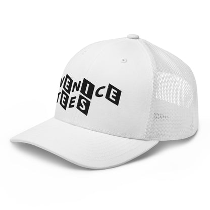 VENICE TEES LOGO WHITE TRUCKER CAP